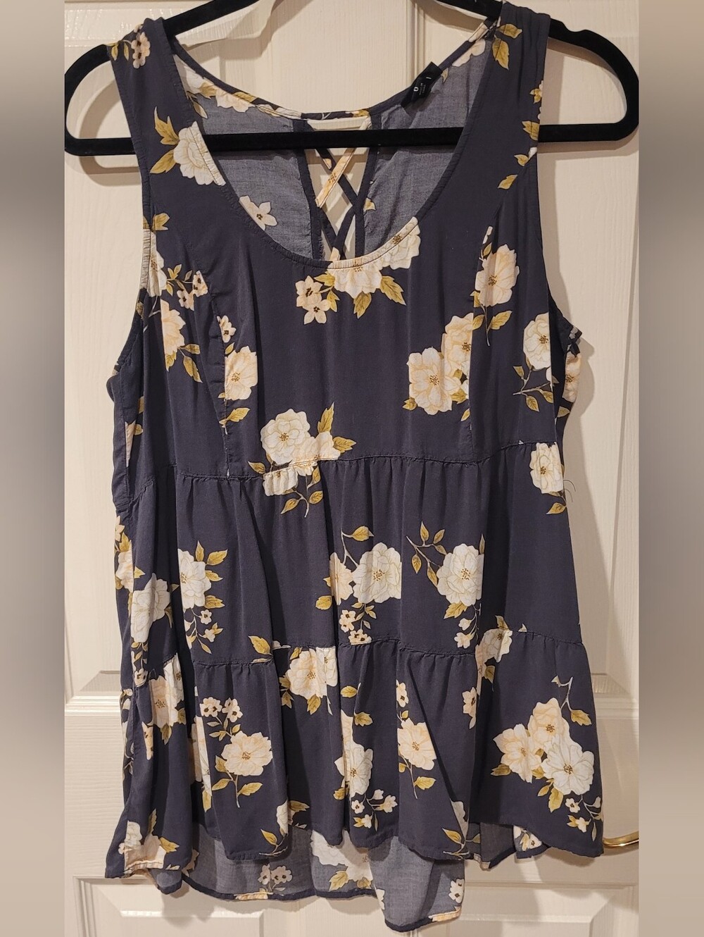 torrid Gray Floral Tiered Tank with White & Mustard Blooms